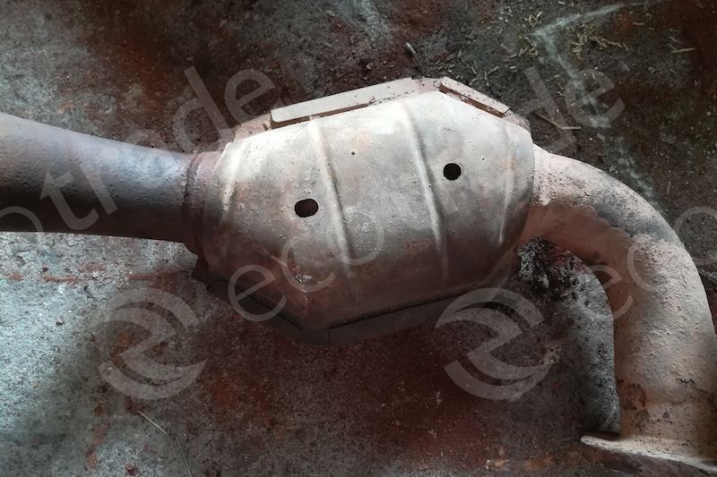 Ford-F87A MANCatalytic Converters
