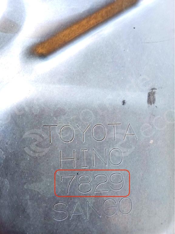 Hino - Toyota-7829Katalysatoren