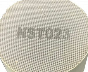 Nissan-NST023 Monolith触媒