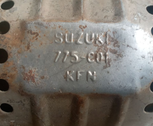Suzuki-775-C01Catalyseurs